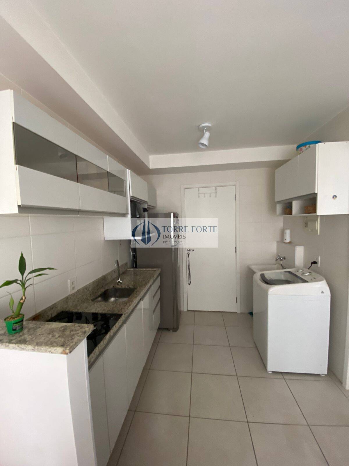 Apartamento à venda com 1 quarto, 32m² - Foto 6