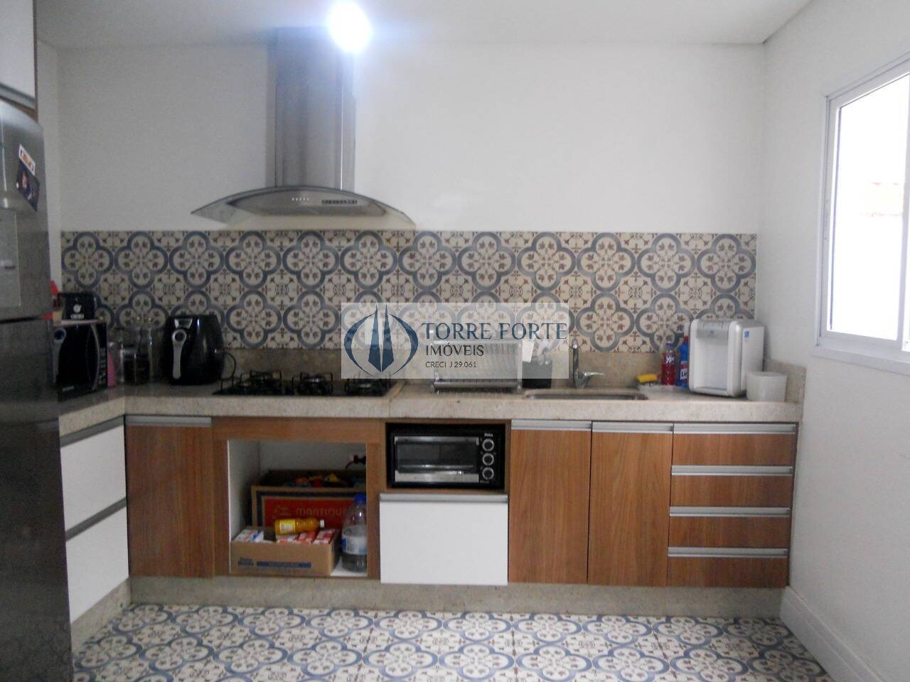 Apartamento à venda com 3 quartos, 95m² - Foto 9