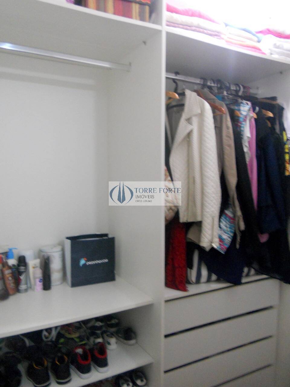 Apartamento à venda com 3 quartos, 95m² - Foto 10