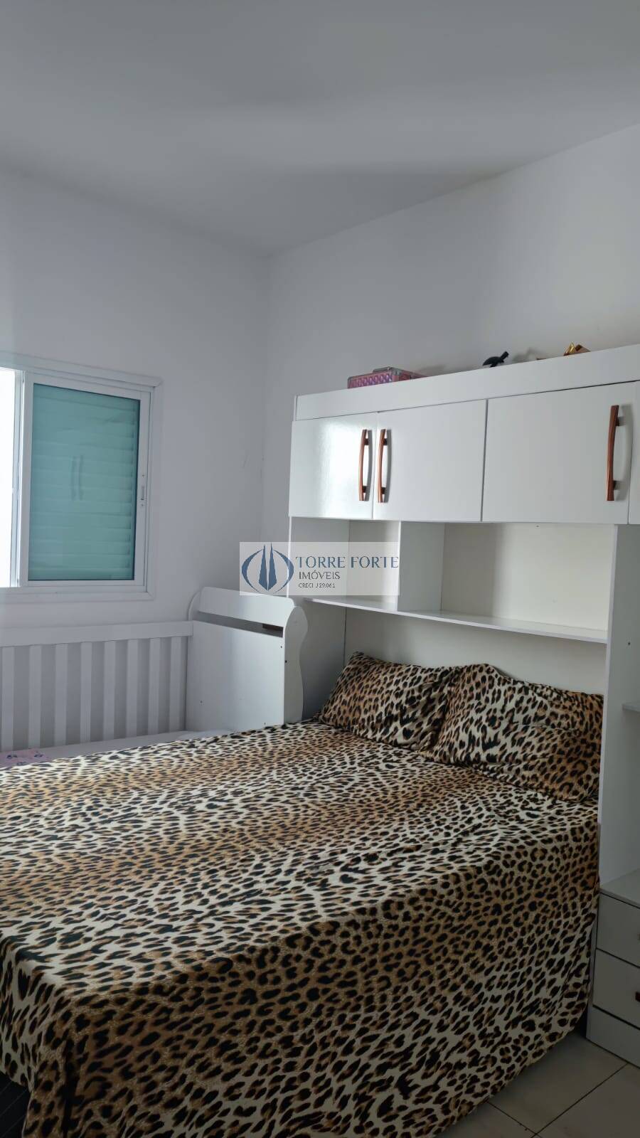 Apartamento à venda com 2 quartos, 70m² - Foto 15