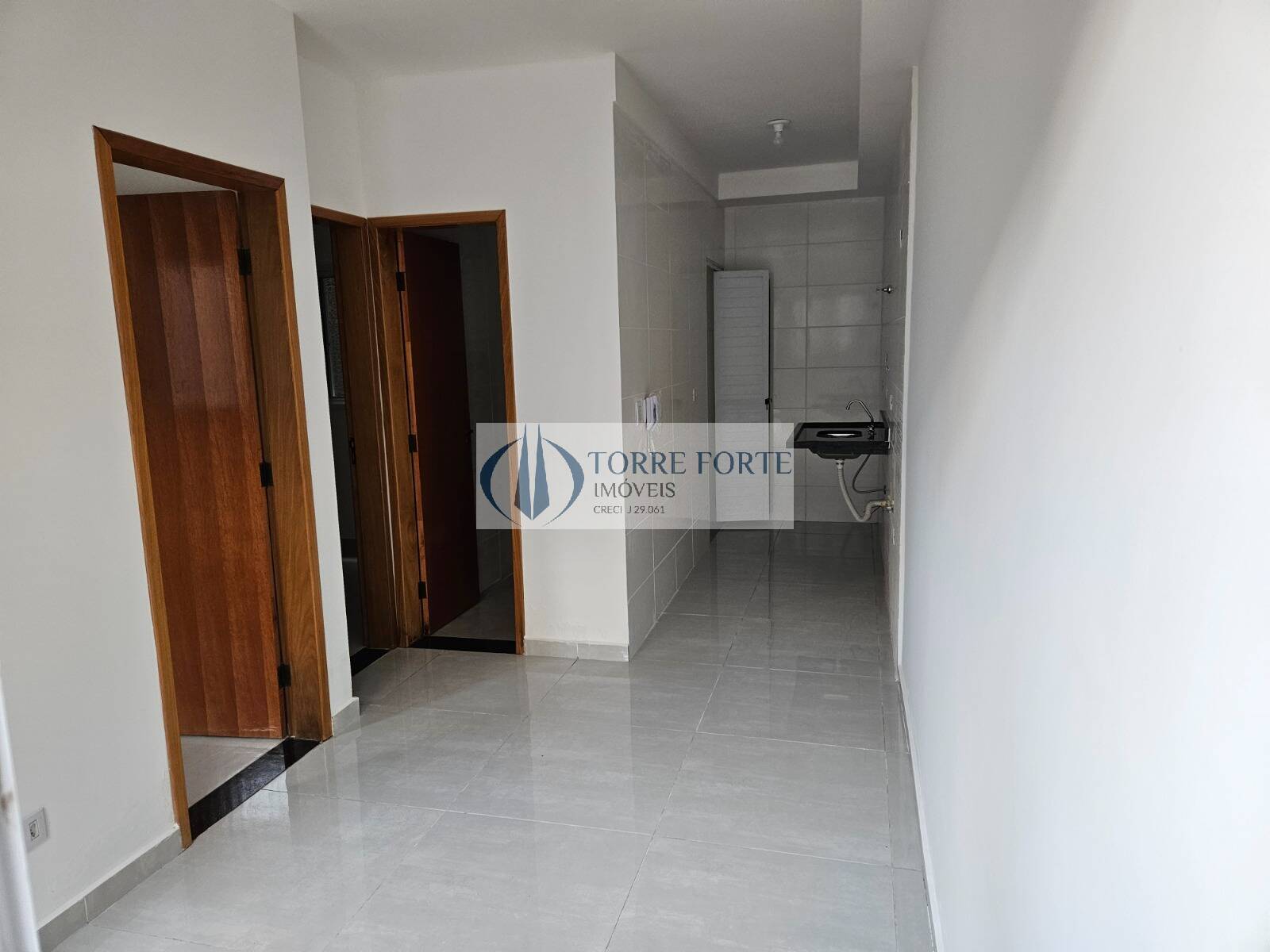 Apartamento à venda com 2 quartos, 32m² - Foto 17