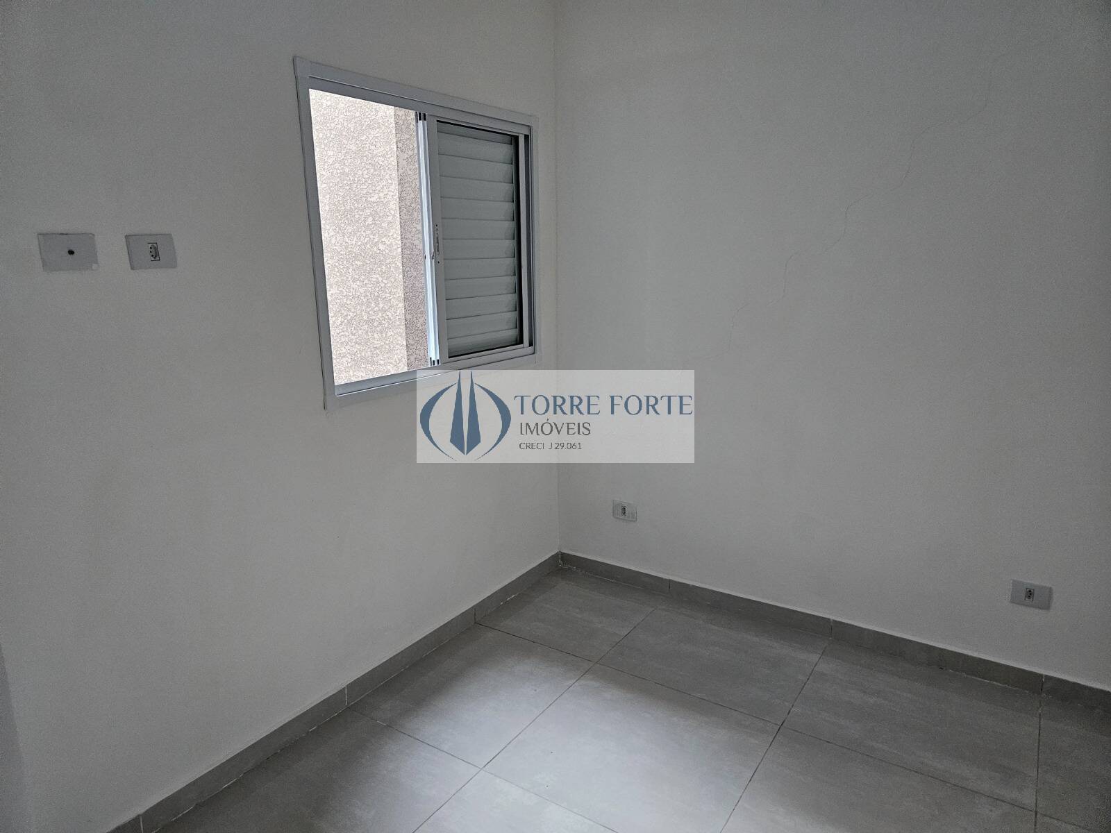 Apartamento à venda com 2 quartos, 37m² - Foto 7