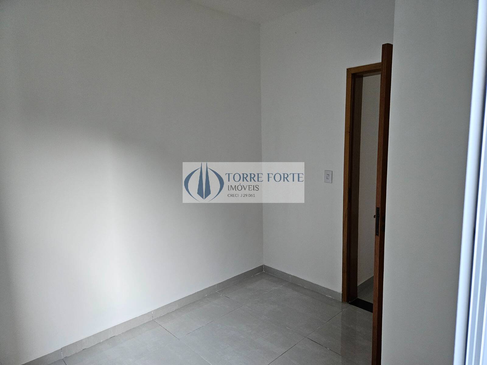 Apartamento à venda com 2 quartos, 37m² - Foto 16