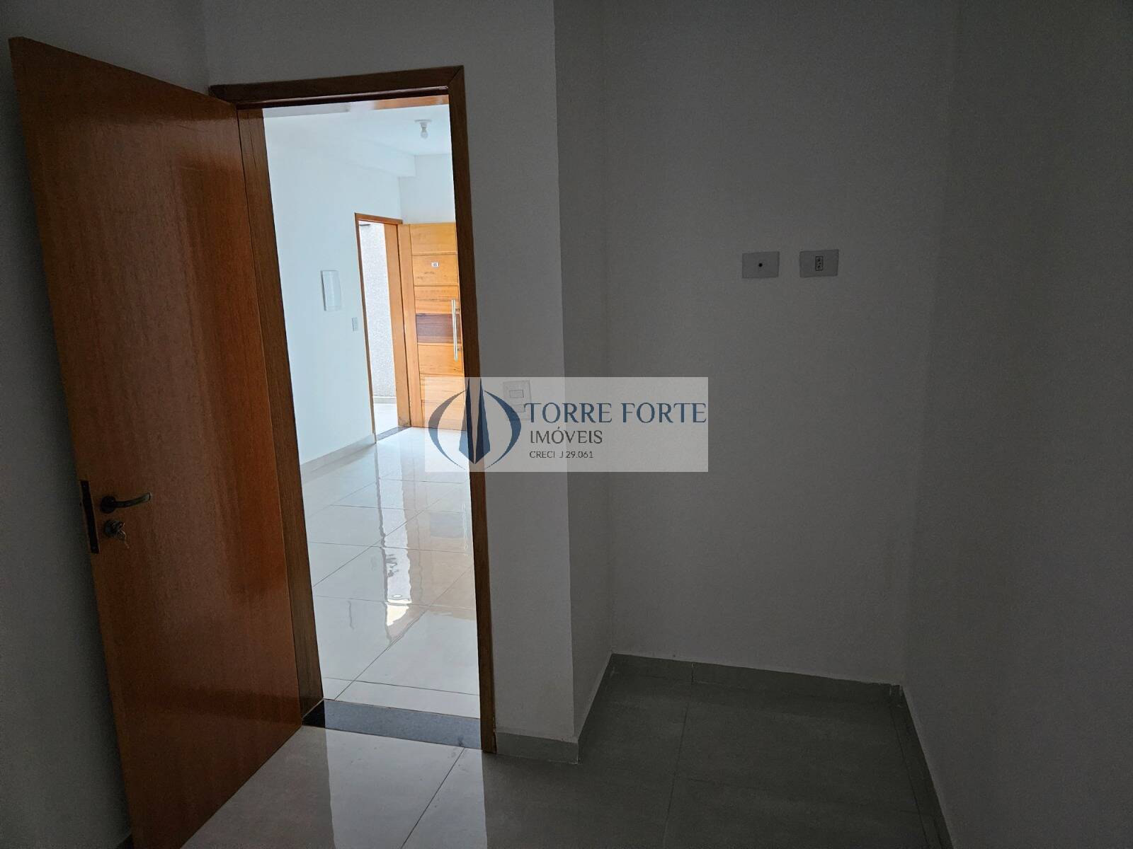 Apartamento à venda com 2 quartos, 37m² - Foto 10