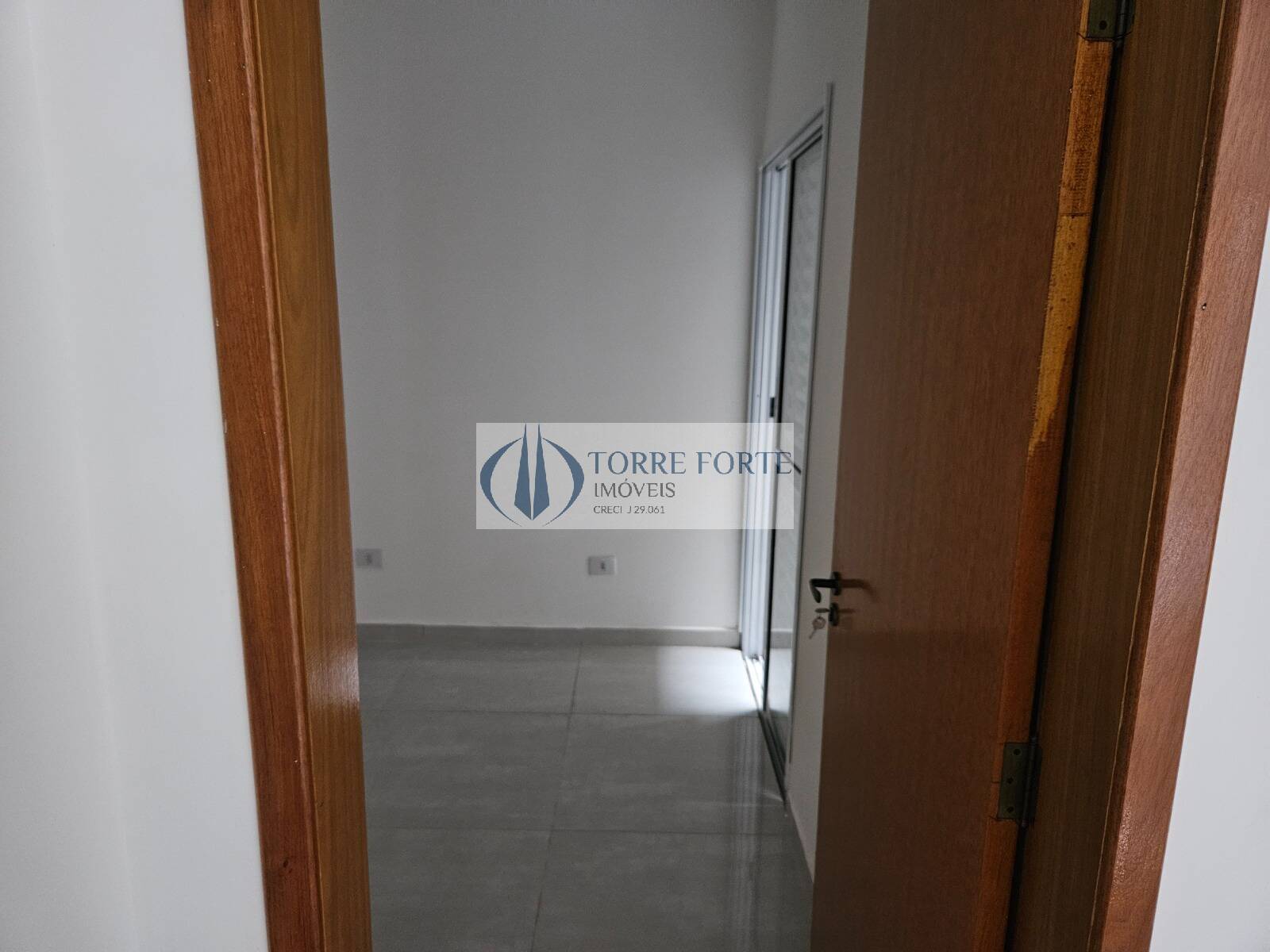 Apartamento à venda com 2 quartos, 37m² - Foto 21