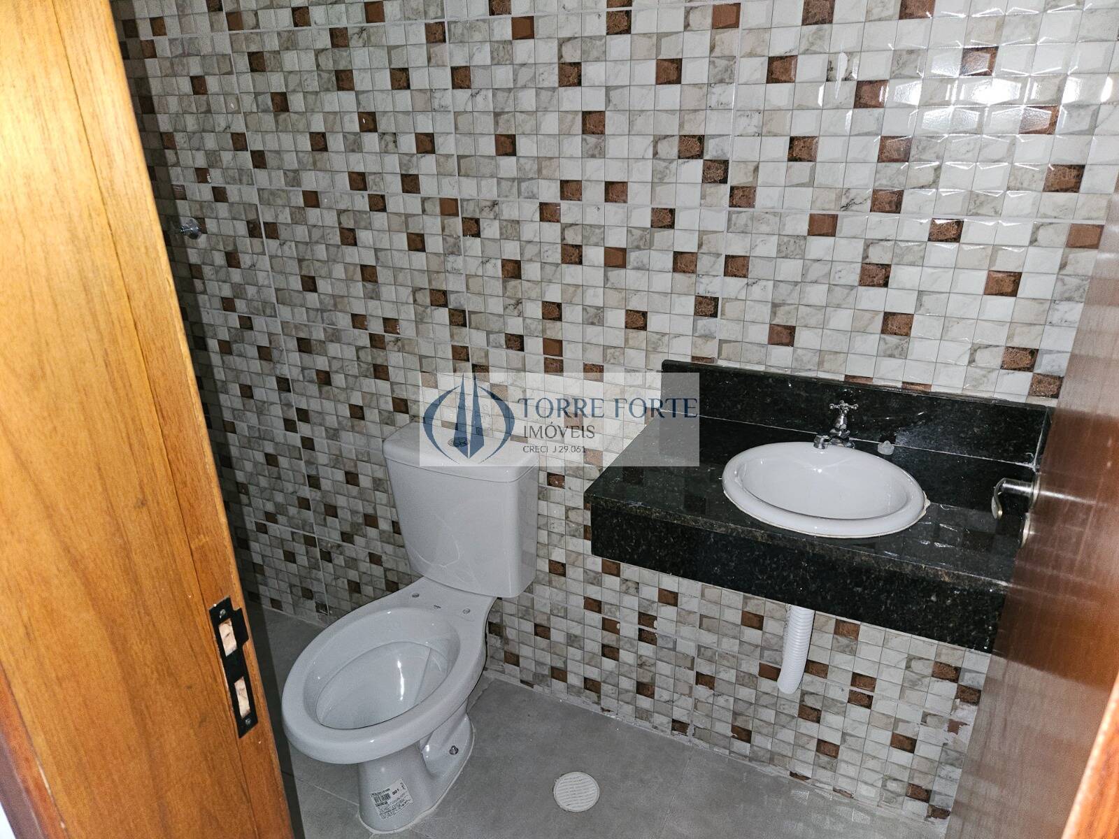 Apartamento à venda com 2 quartos, 37m² - Foto 24