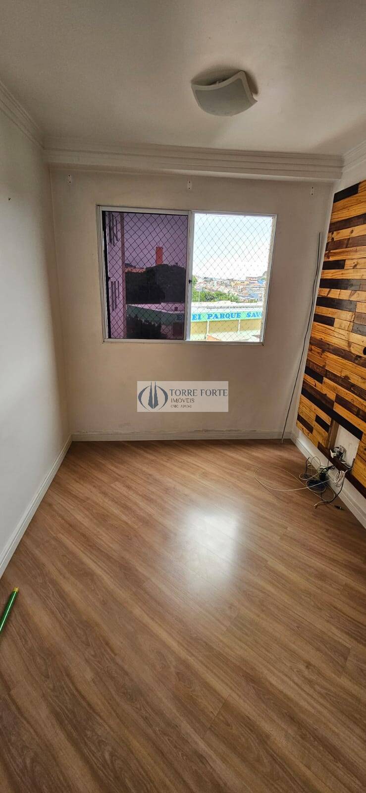 Apartamento à venda com 2 quartos, 44m² - Foto 2