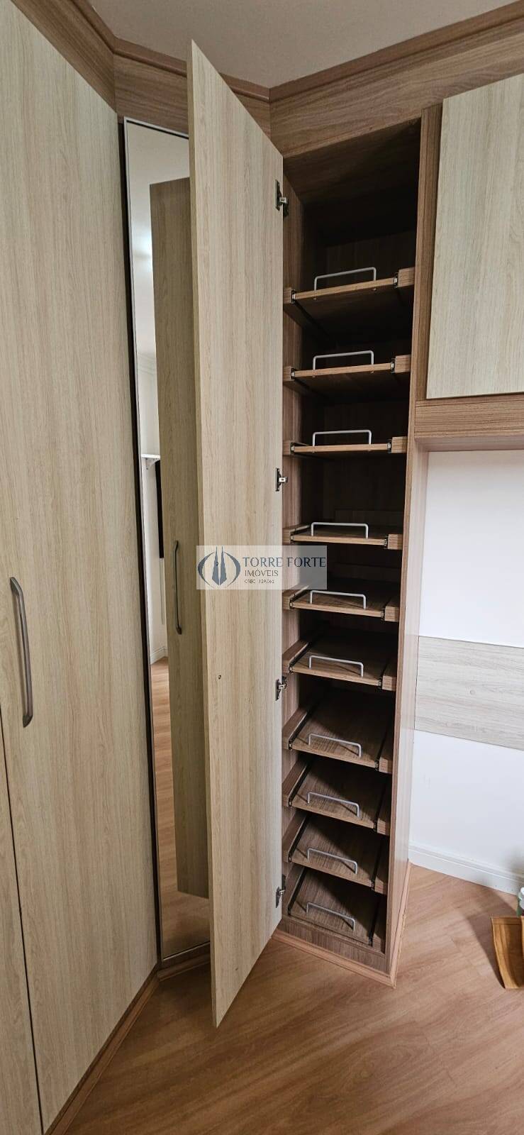 Apartamento à venda com 2 quartos, 44m² - Foto 12