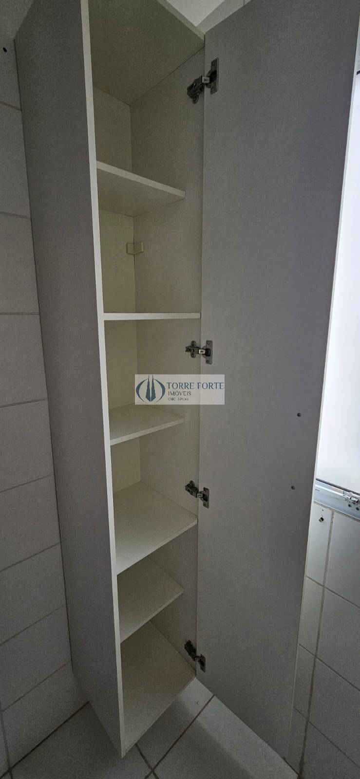 Apartamento à venda com 2 quartos, 44m² - Foto 11