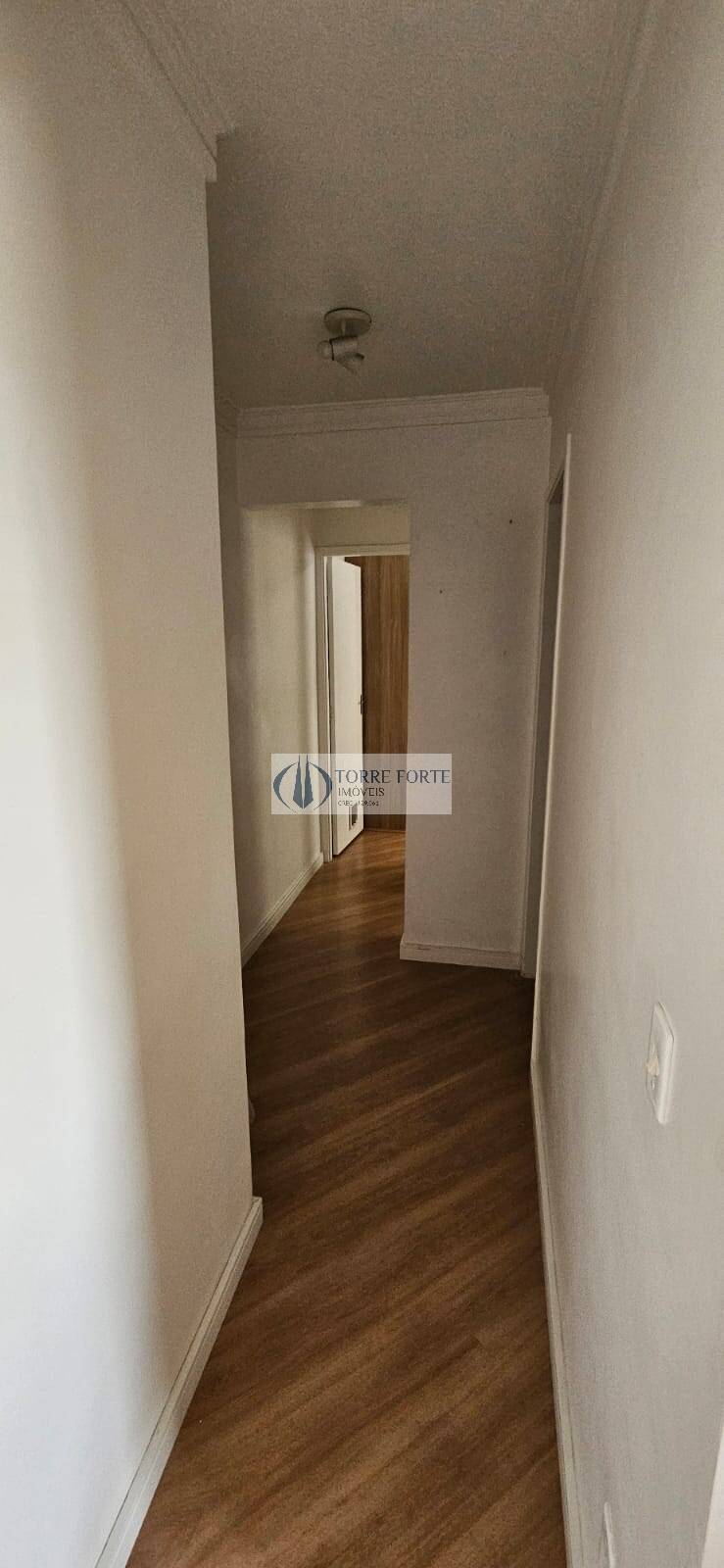 Apartamento à venda com 2 quartos, 44m² - Foto 14