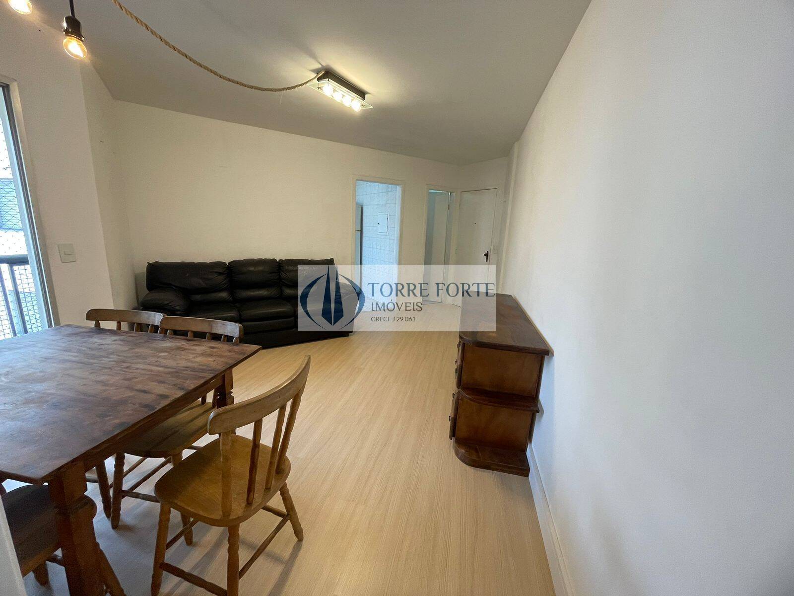 Apartamento à venda com 3 quartos, 68m² - Foto 3