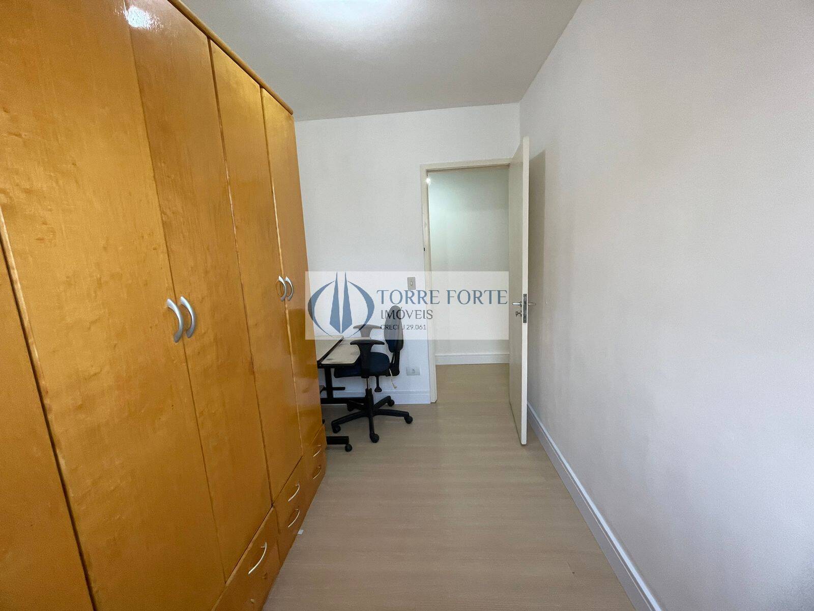 Apartamento à venda com 3 quartos, 68m² - Foto 18