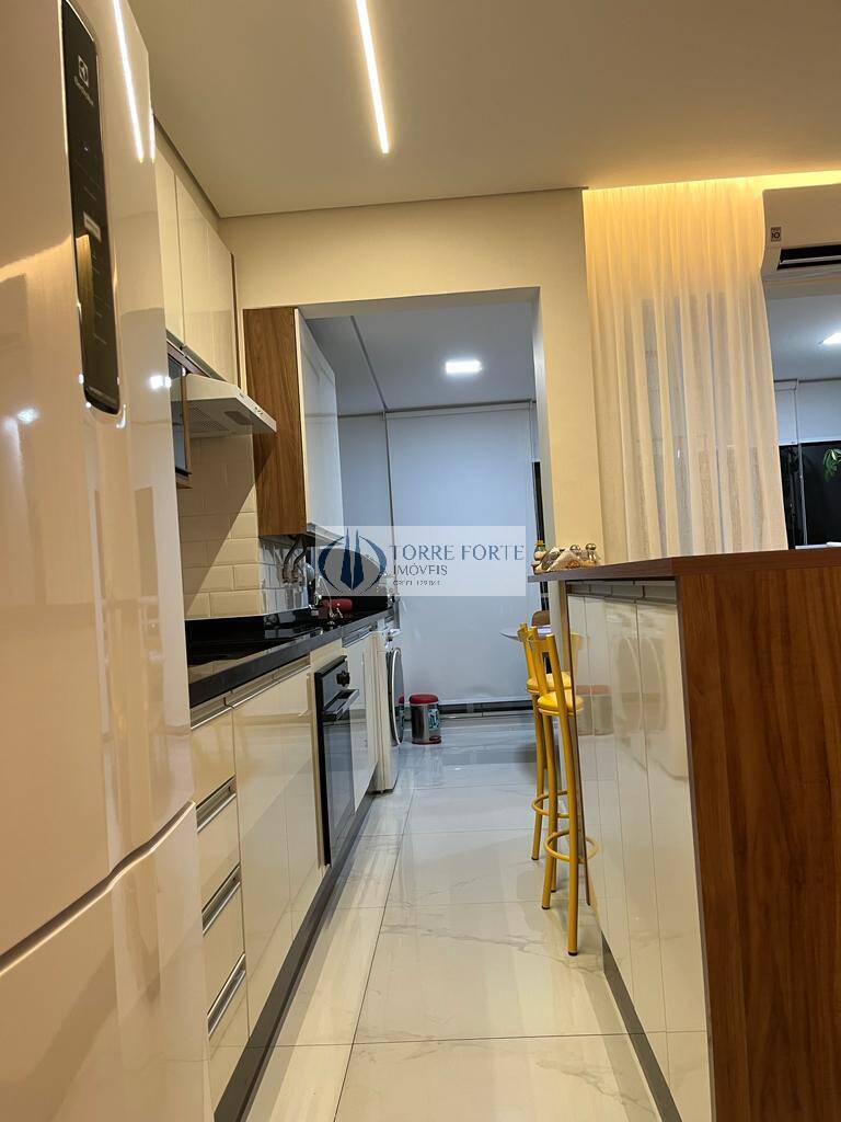 Apartamento à venda com 2 quartos, 55m² - Foto 6