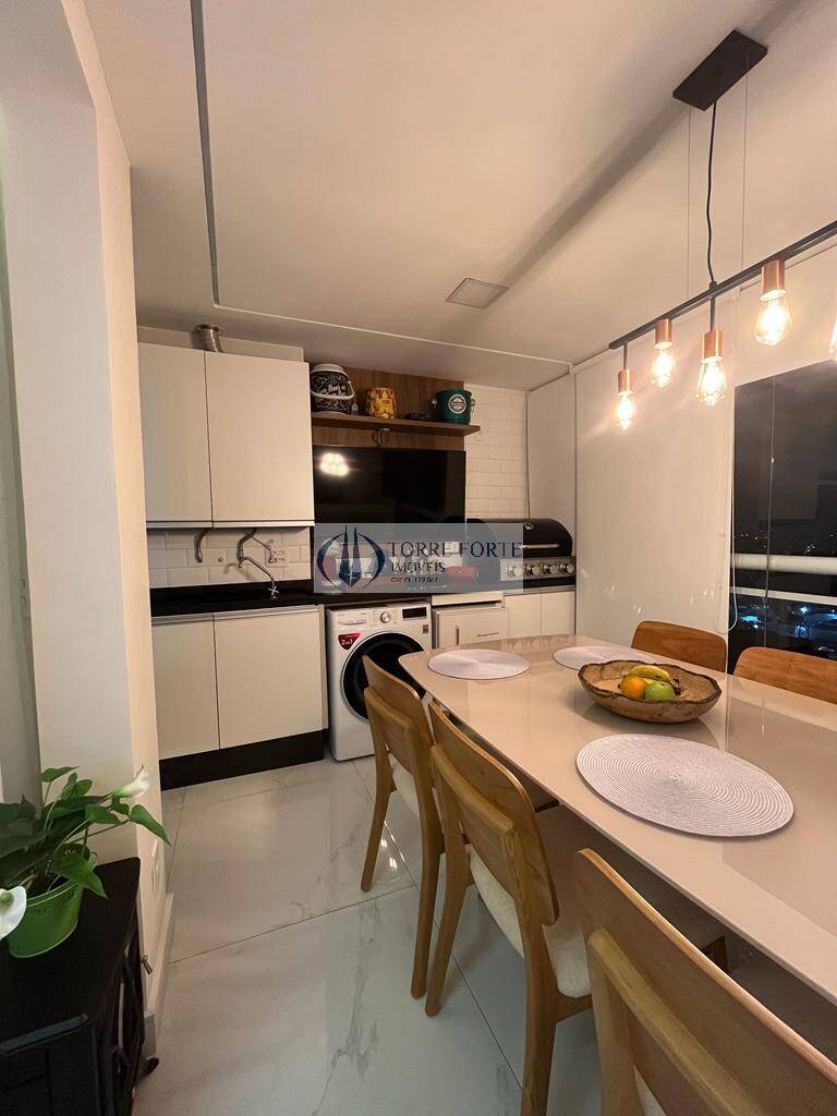 Apartamento à venda com 2 quartos, 55m² - Foto 14