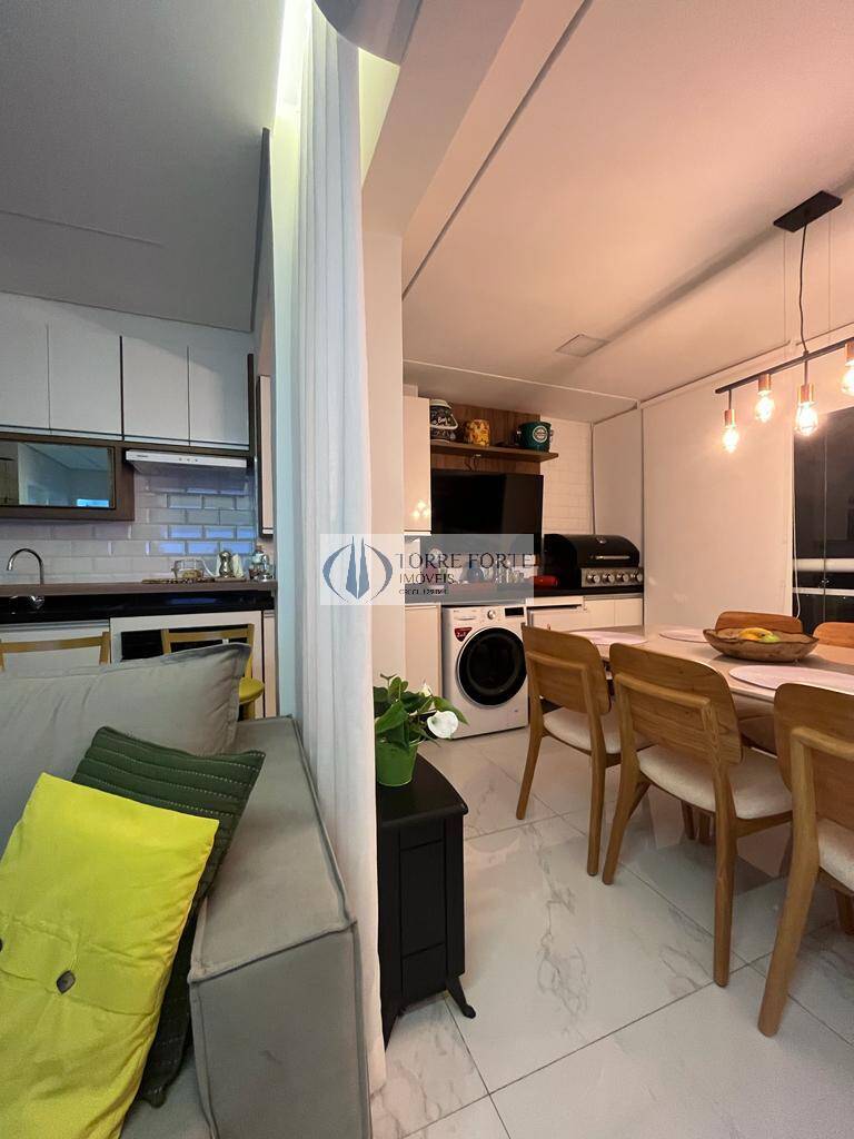 Apartamento à venda com 2 quartos, 55m² - Foto 19