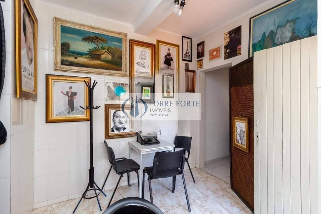 Casa à venda com 4 quartos, 157m² - Foto 5