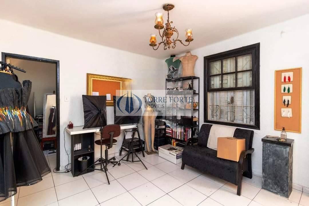 Casa à venda com 4 quartos, 157m² - Foto 7