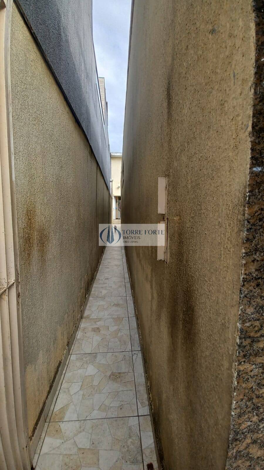 Casa à venda com 5 quartos, 120m² - Foto 35