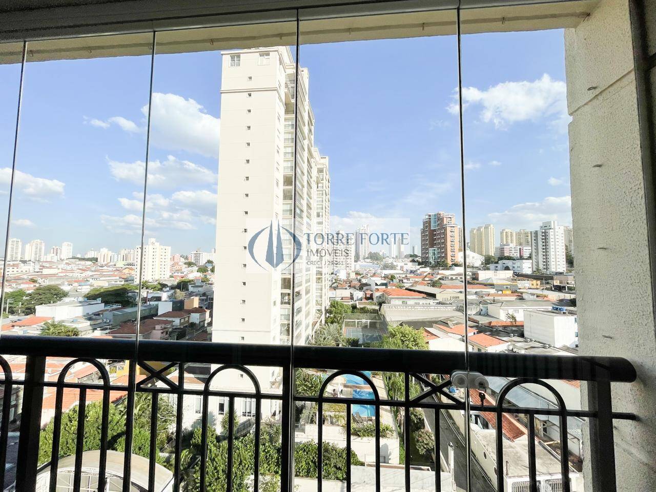 Apartamento à venda com 3 quartos, 95m² - Foto 16