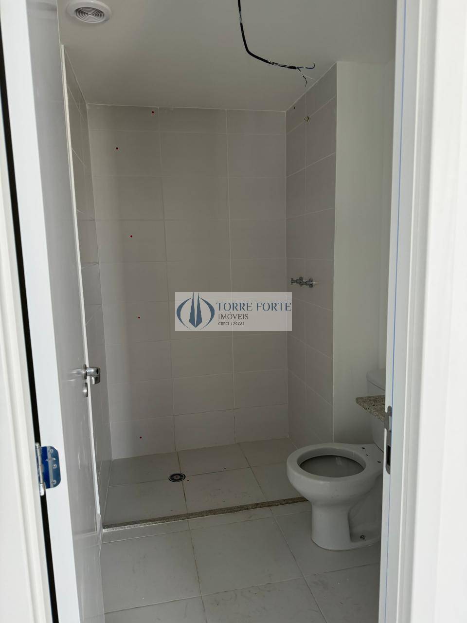 Apartamento à venda com 2 quartos, 43m² - Foto 11