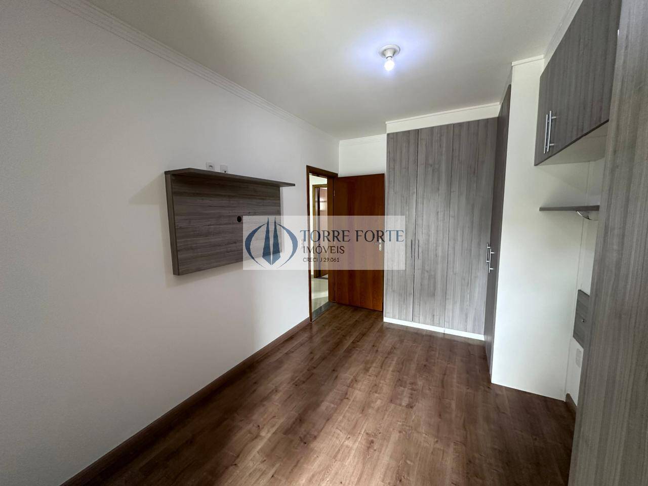 Apartamento à venda com 3 quartos, 166m² - Foto 10