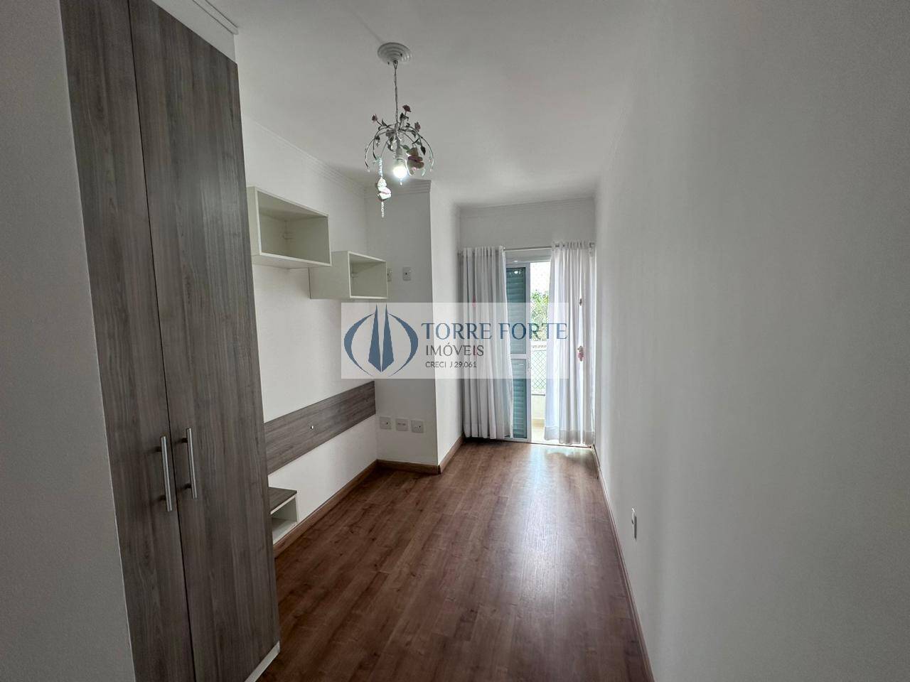 Apartamento à venda com 3 quartos, 166m² - Foto 13