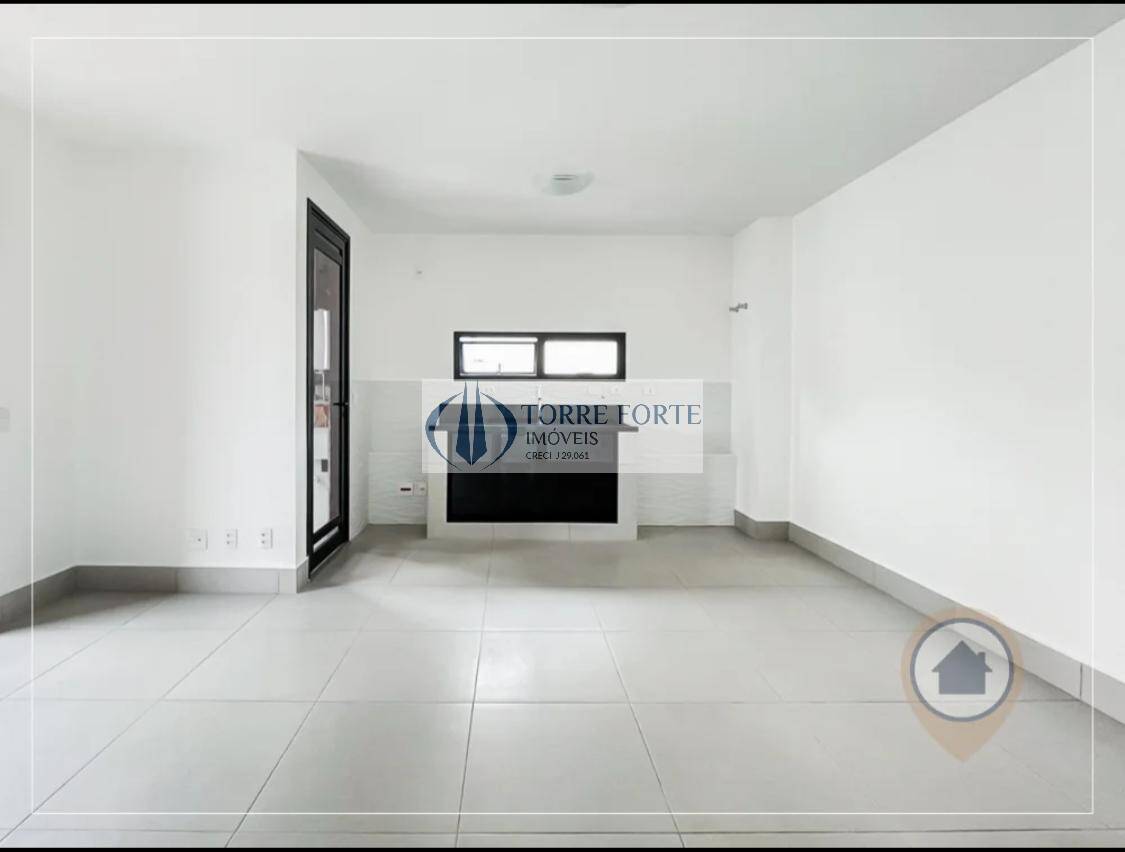 Apartamento para alugar com 2 quartos, 90m² - Foto 6