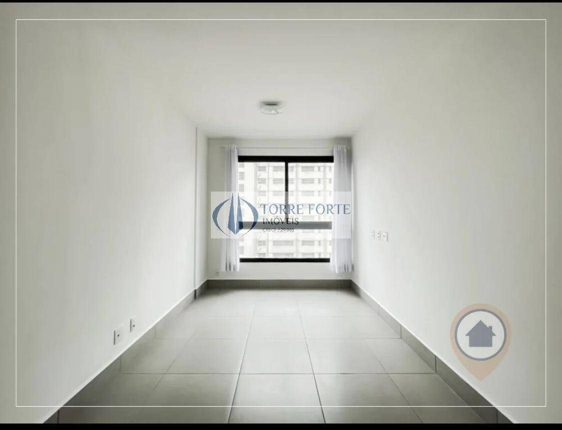 Apartamento para alugar com 2 quartos, 90m² - Foto 17