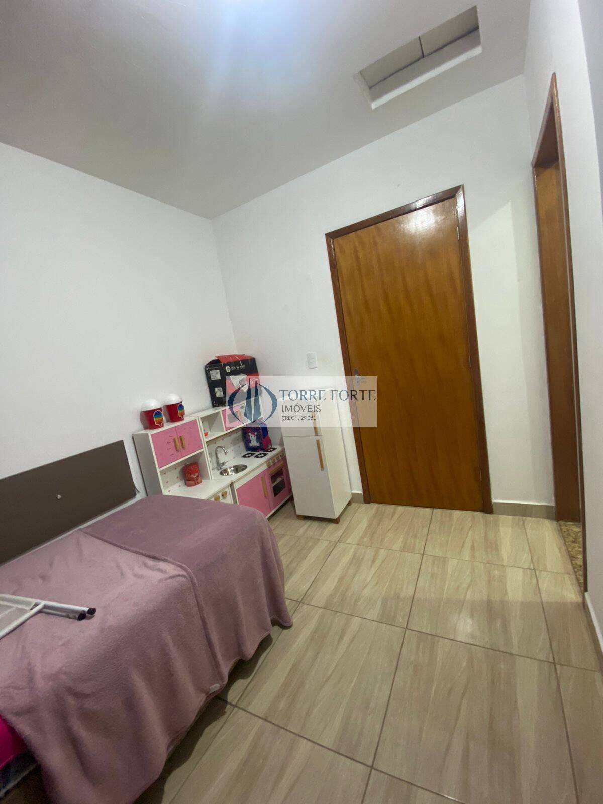 Casa à venda com 2 quartos, 89m² - Foto 14