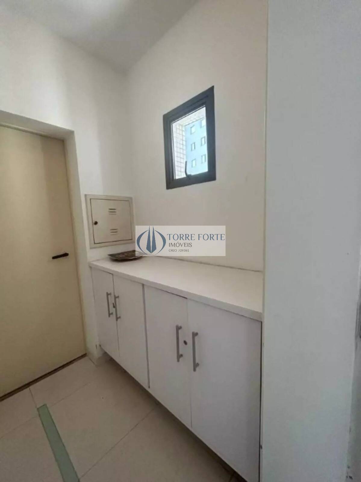 Apartamento à venda e aluguel com 4 quartos, 214m² - Foto 3