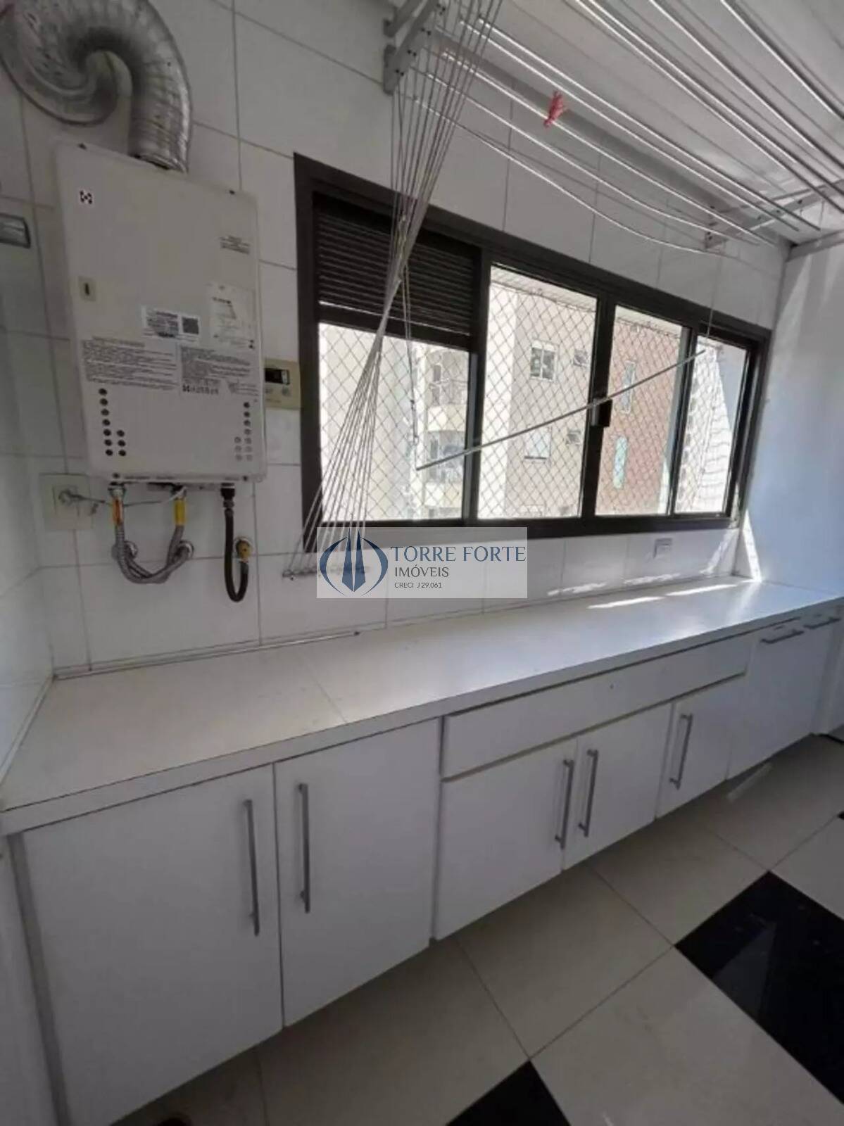 Apartamento à venda e aluguel com 4 quartos, 214m² - Foto 4