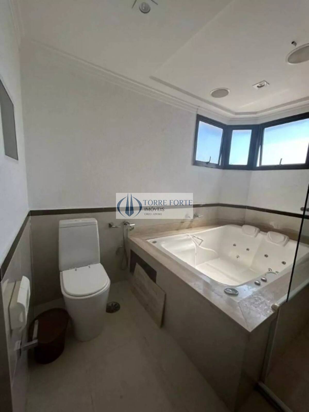 Apartamento à venda e aluguel com 4 quartos, 214m² - Foto 5