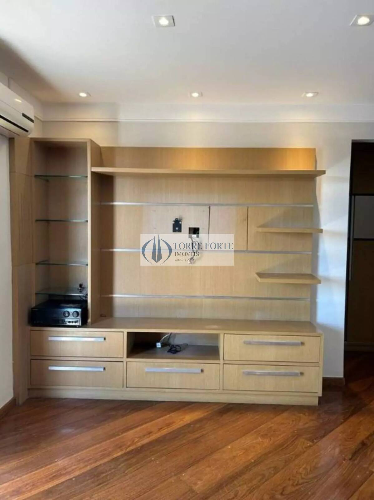 Apartamento à venda e aluguel com 4 quartos, 214m² - Foto 12