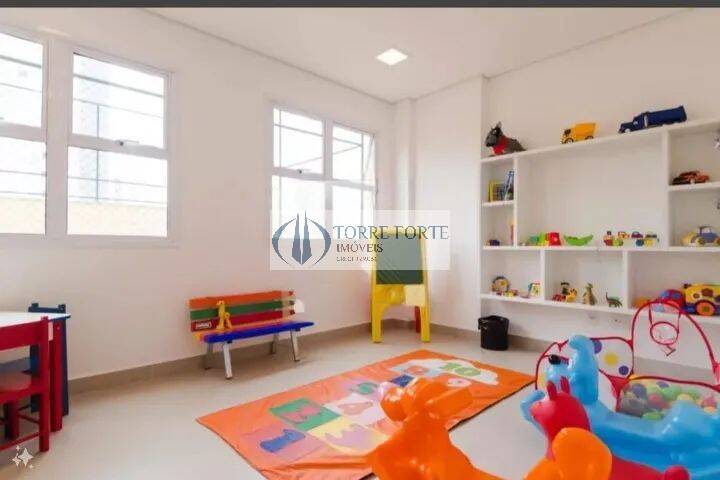 Apartamento à venda com 2 quartos, 60m² - Foto 12