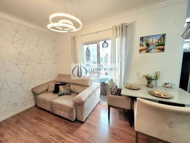 Apartamento à venda com 2 quartos, 60m² - Foto 14