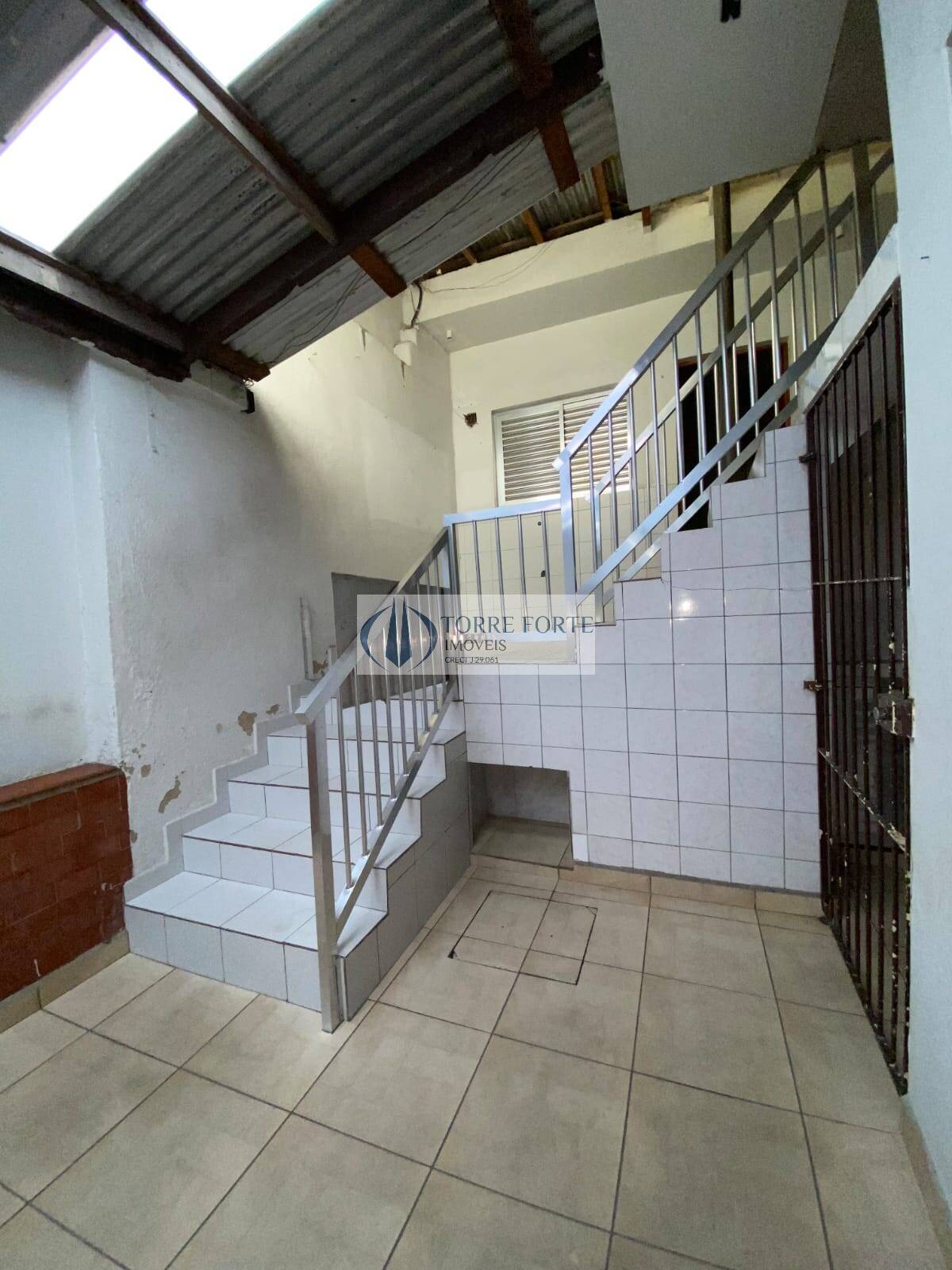 Casa à venda com 3 quartos, 289m² - Foto 17