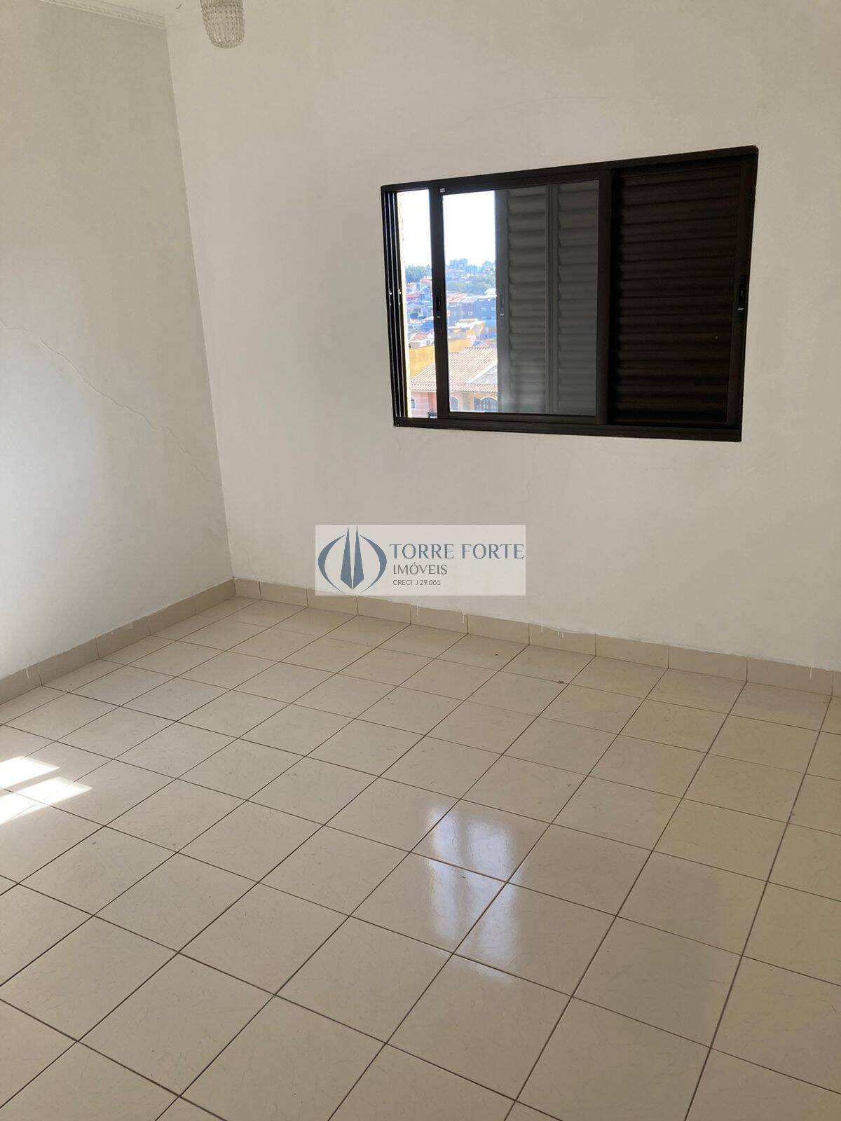 Sobrado à venda com 3 quartos, 244m² - Foto 13