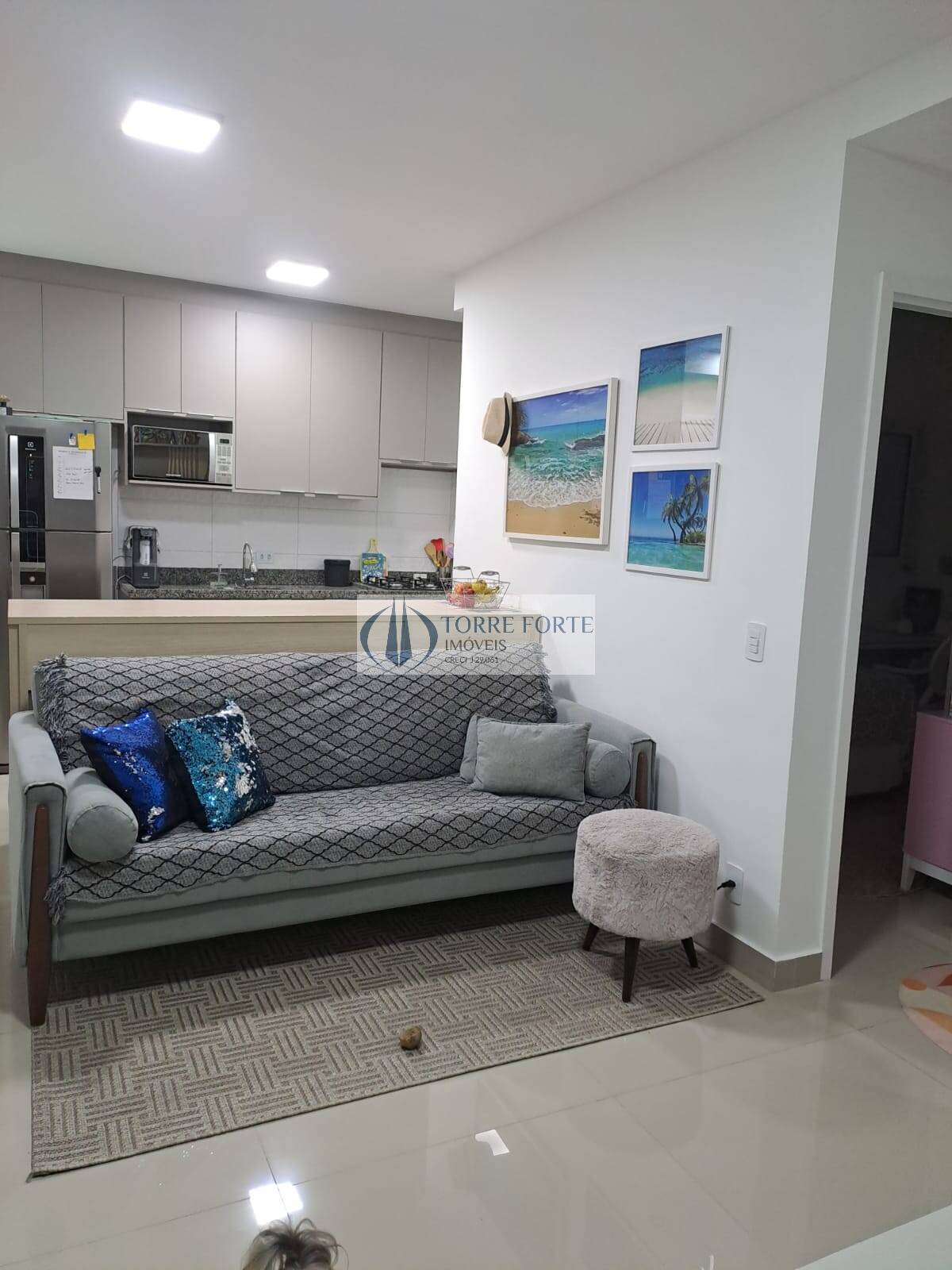 Apartamento à venda com 2 quartos, 70m² - Foto 7