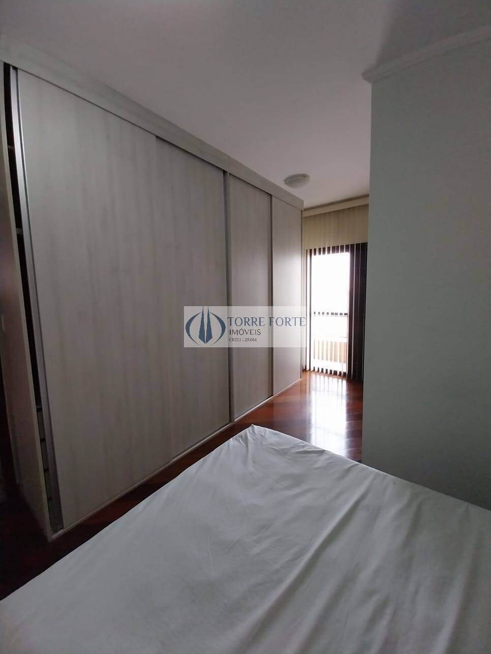 Apartamento à venda com 3 quartos, 91m² - Foto 10