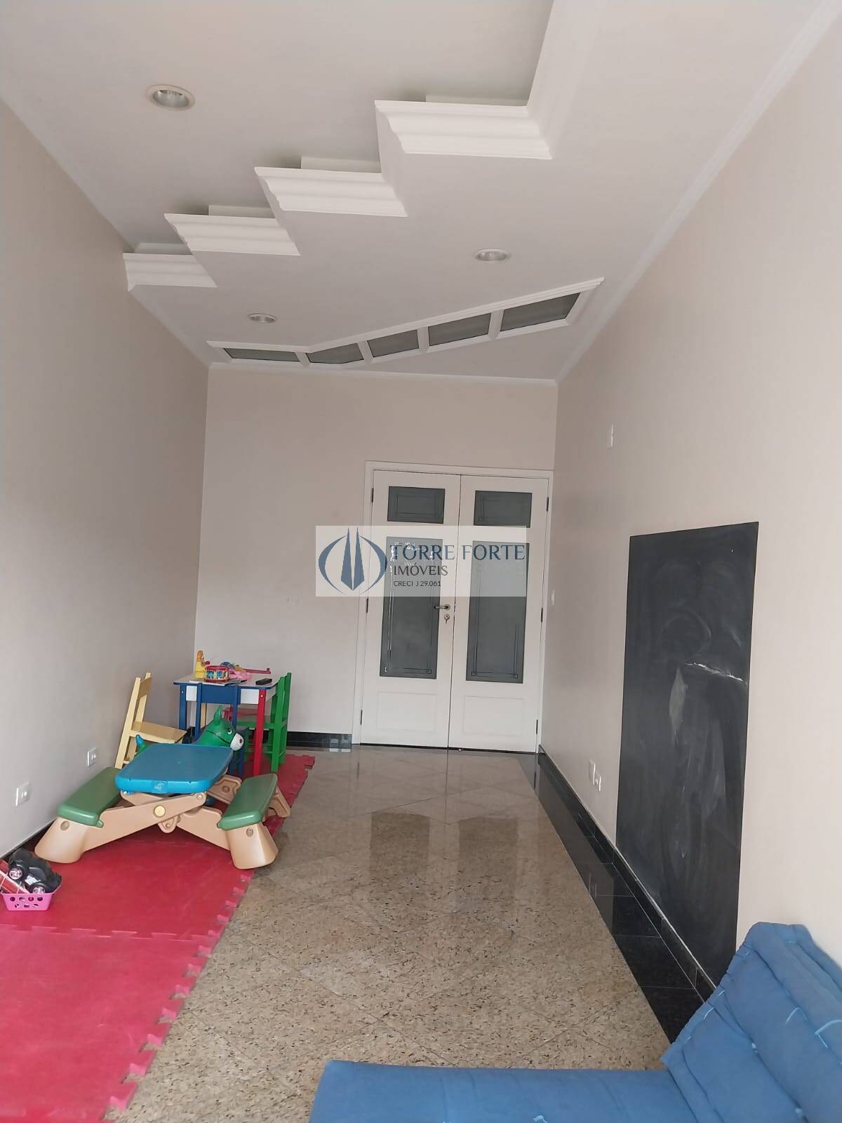 Apartamento à venda com 3 quartos, 91m² - Foto 19