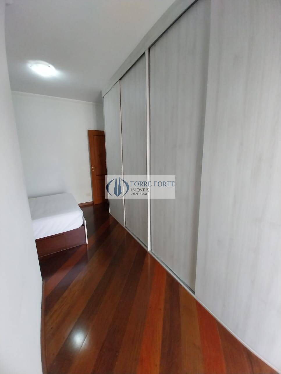 Apartamento à venda com 3 quartos, 91m² - Foto 22