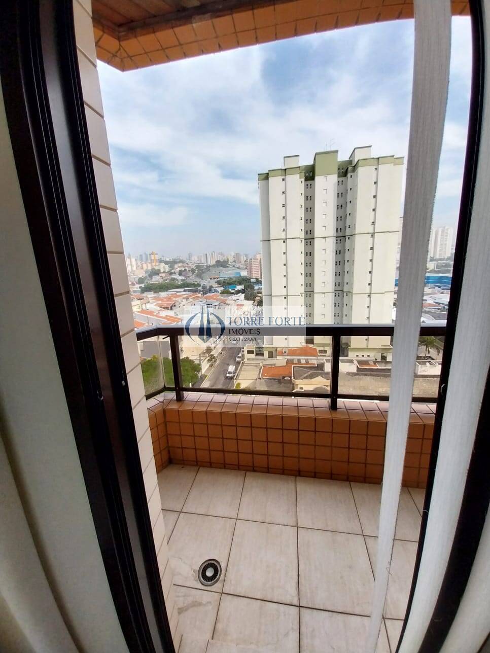 Apartamento à venda com 3 quartos, 91m² - Foto 1