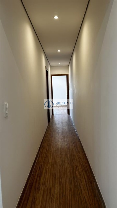 Apartamento à venda com 2 quartos, 72m² - Foto 4