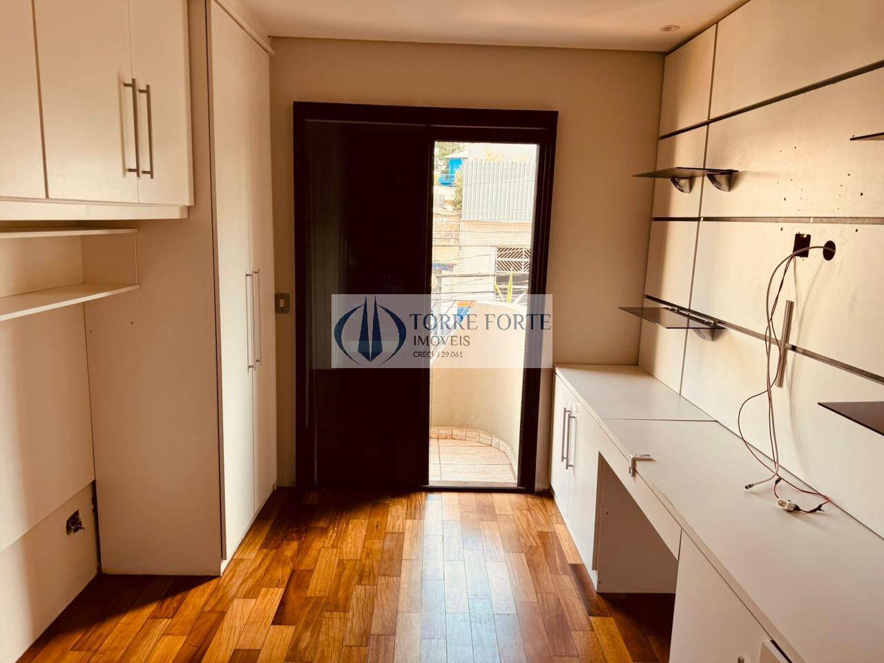 Apartamento à venda com 3 quartos, 127m² - Foto 17