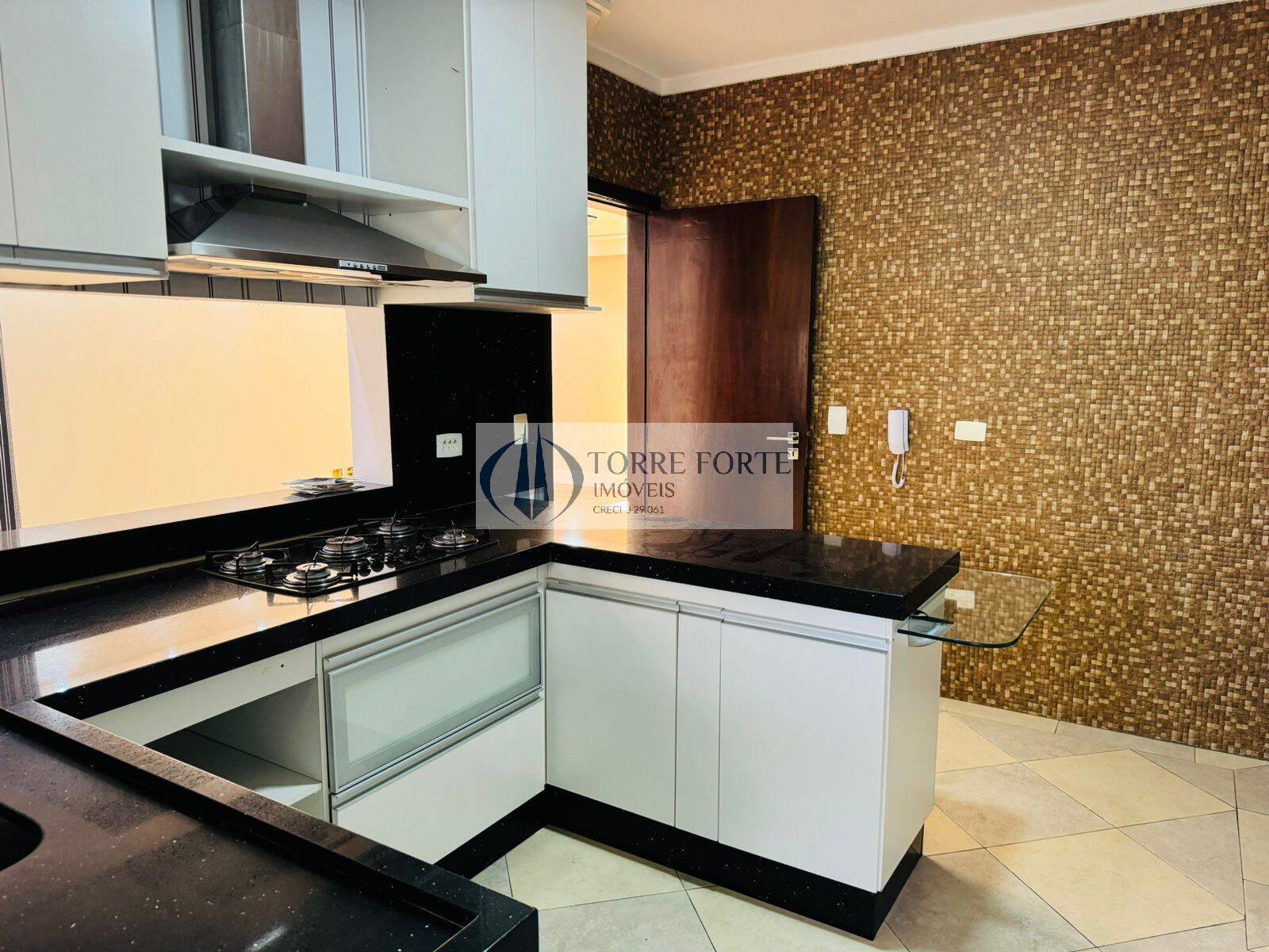 Apartamento à venda com 3 quartos, 127m² - Foto 18