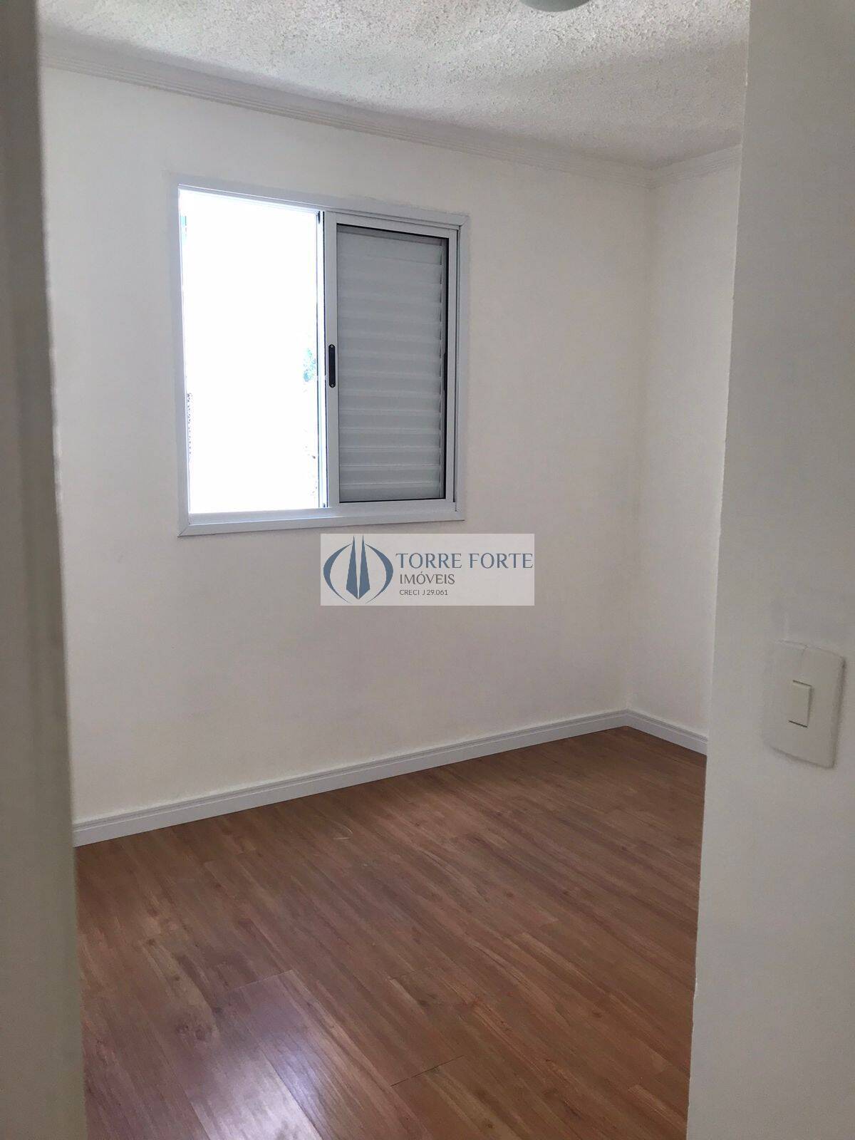 Apartamento à venda com 2 quartos, 45m² - Foto 18