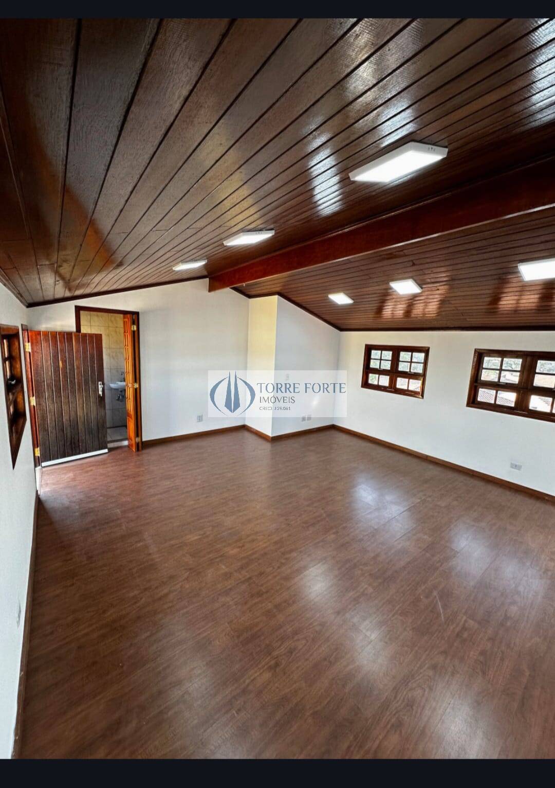 Sobrado à venda com 7 quartos, 380m² - Foto 59