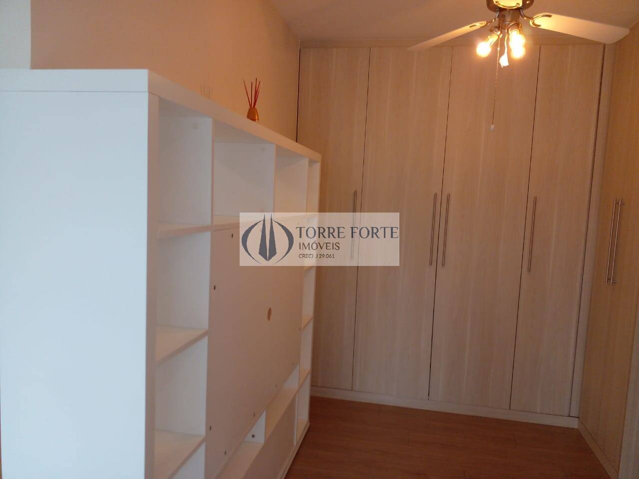 Apartamento à venda com 2 quartos, 54m² - Foto 11