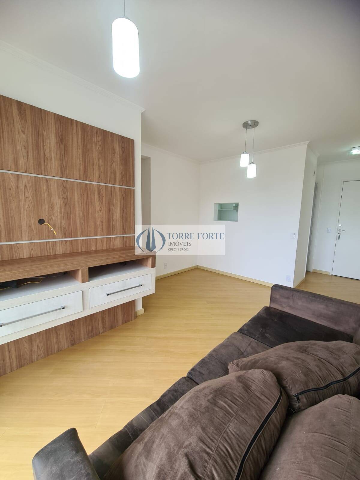 Apartamento para alugar com 2 quartos, 54m² - Foto 11