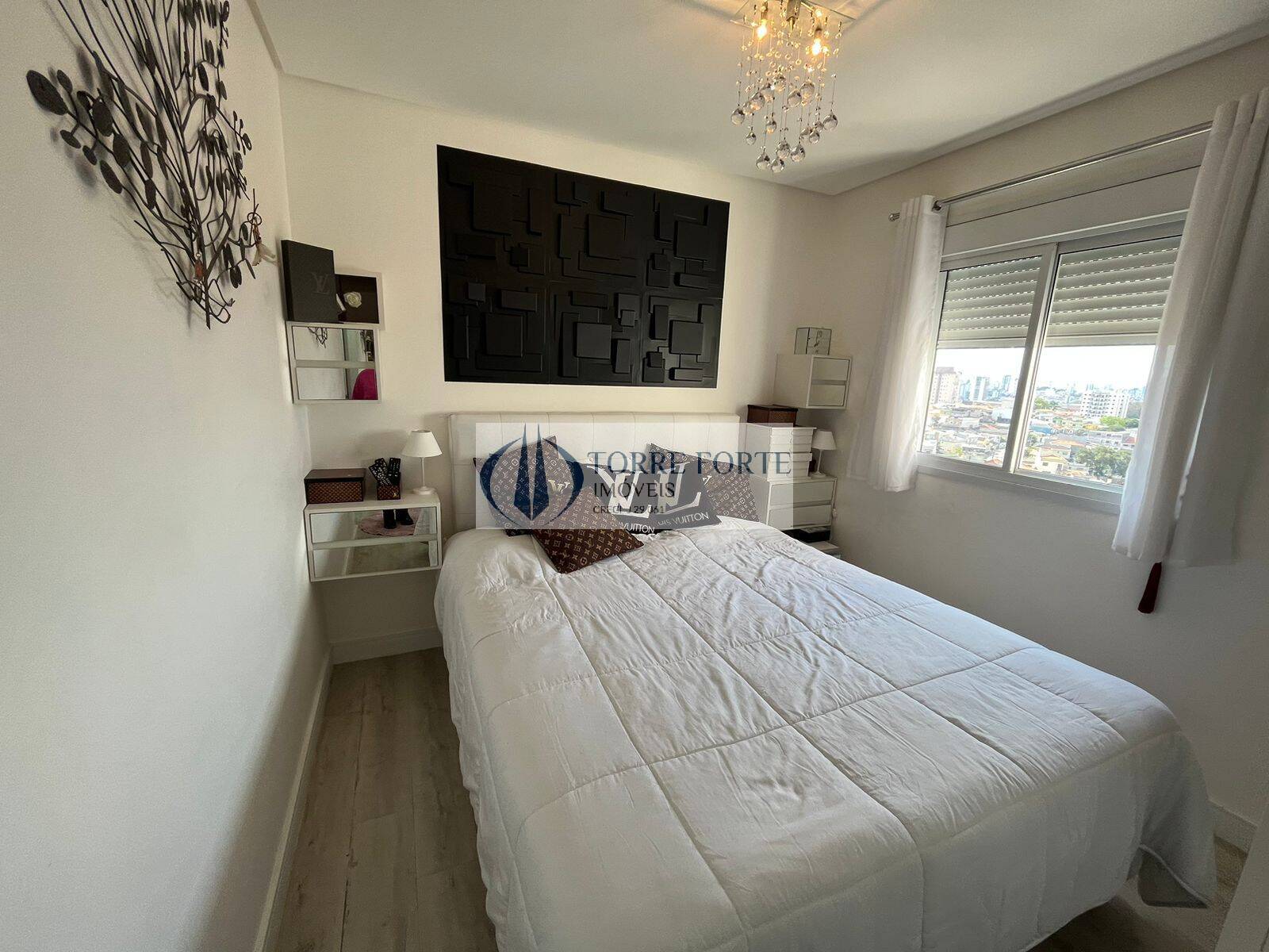 Apartamento à venda com 3 quartos, 105m² - Foto 11